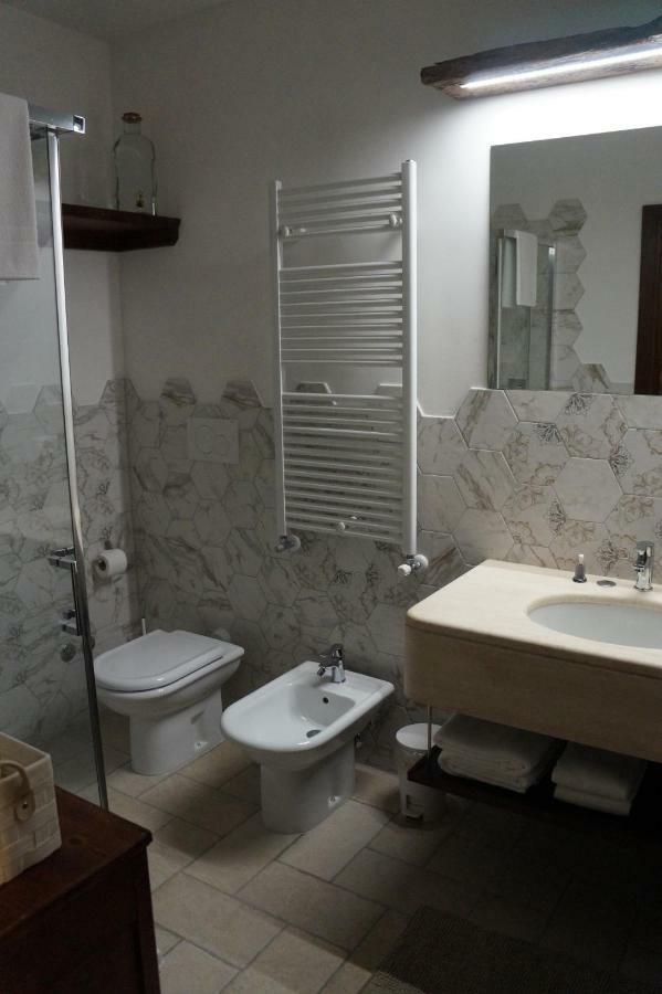 La Brigata Apartments Suite Room Каваллино Экстерьер фото